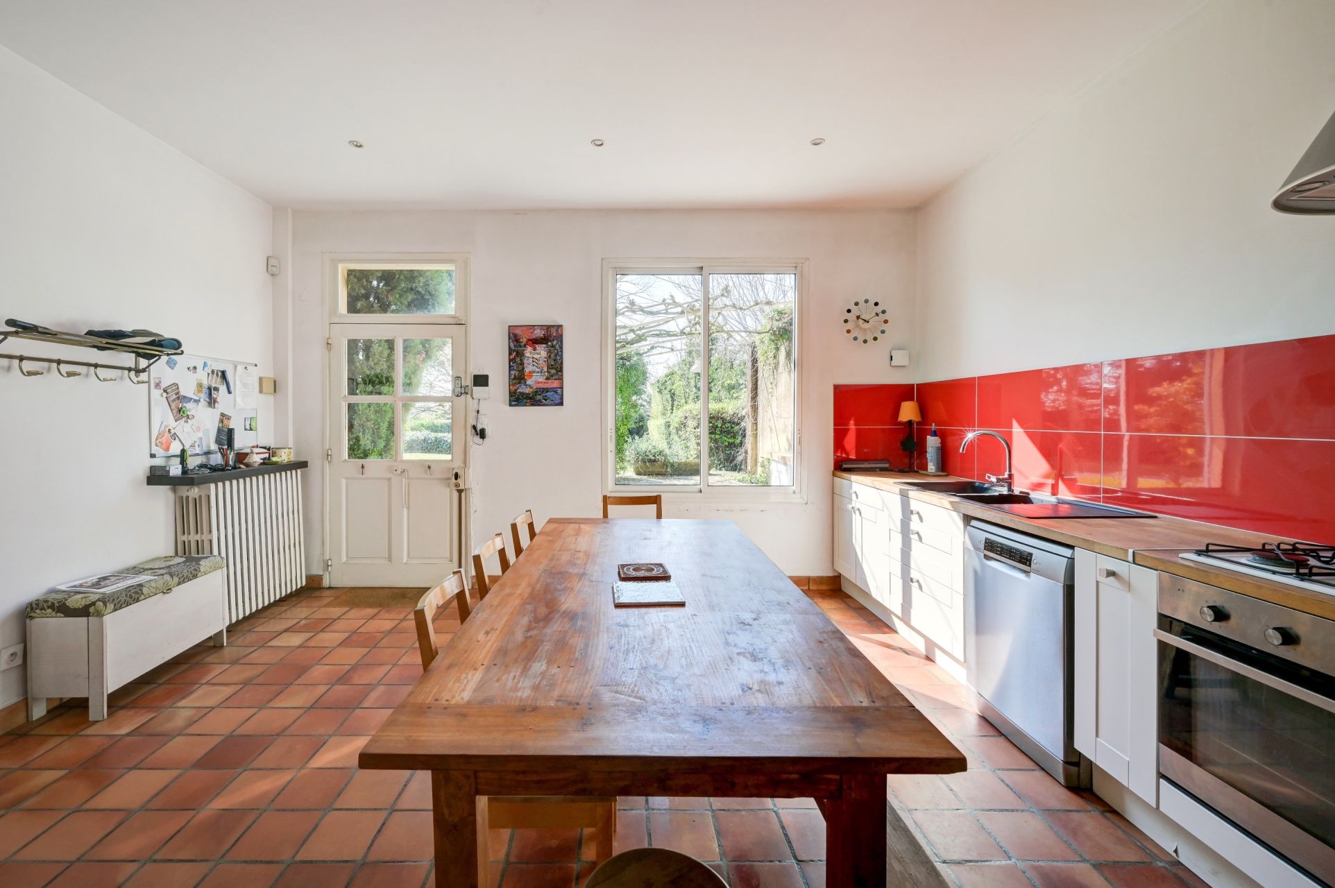 house 7 Rooms for sale on LES ANGLES (30133)