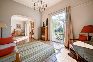 house 7 Rooms for sale on LES ANGLES (30133)