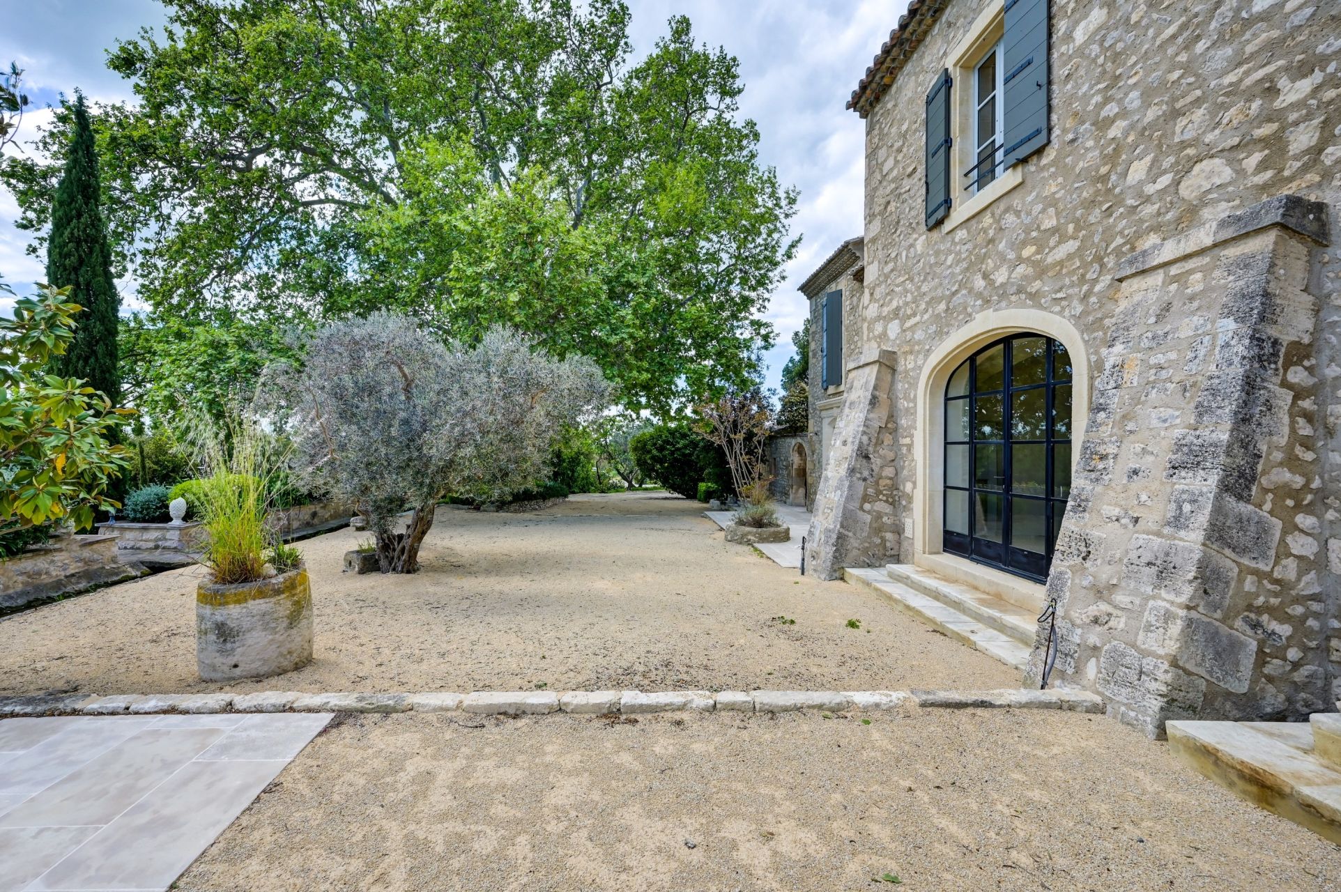 maison 25 Pièces en vente sur MAUSSANE LES ALPILLES (13520)