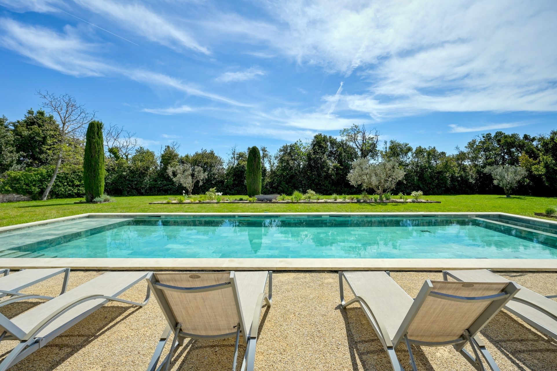 house 25 Rooms for sale on MAUSSANE LES ALPILLES (13520)