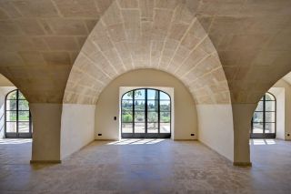 maison 25 Pièces en vente sur MAUSSANE LES ALPILLES (13520)