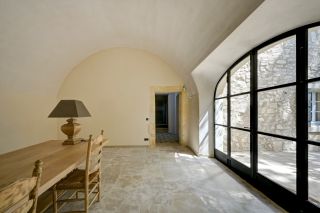 maison 25 Pièces en vente sur MAUSSANE LES ALPILLES (13520)