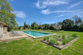 house 25 Rooms for sale on MAUSSANE LES ALPILLES (13520)