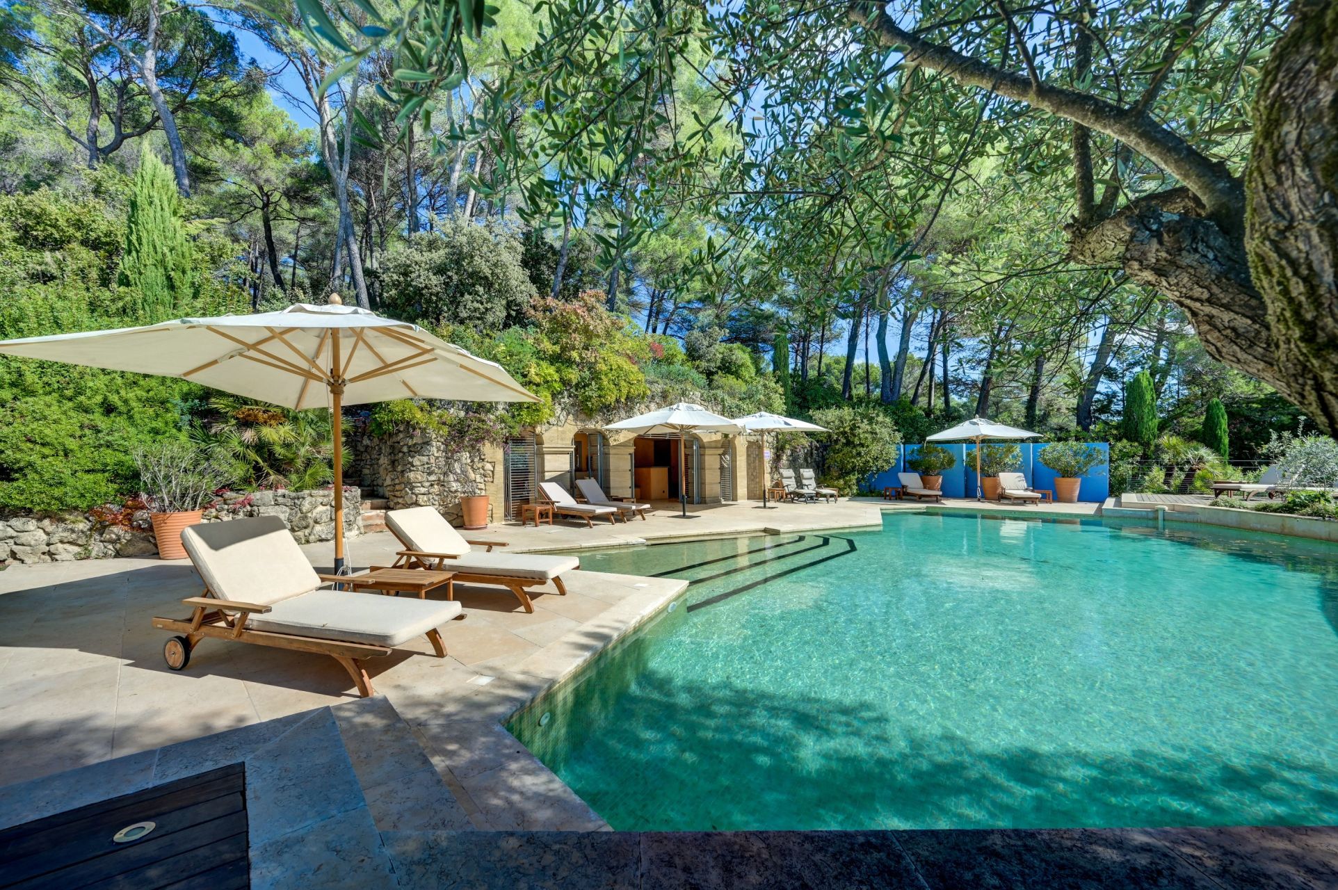 maison 16 Pièces en vente sur AIX EN PROVENCE (13100)