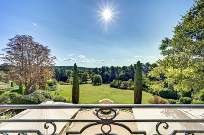 Vente Maison Aix-en-Provence 16&nbsp;Pièces 500&nbsp;m²