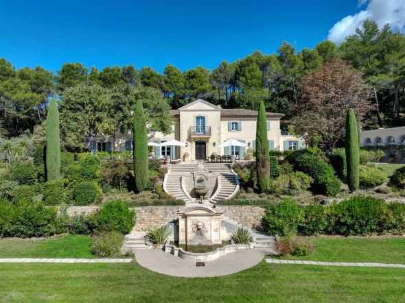 Sale House Aix-en-Provence 16&nbsp;Rooms 500&nbsp;m²