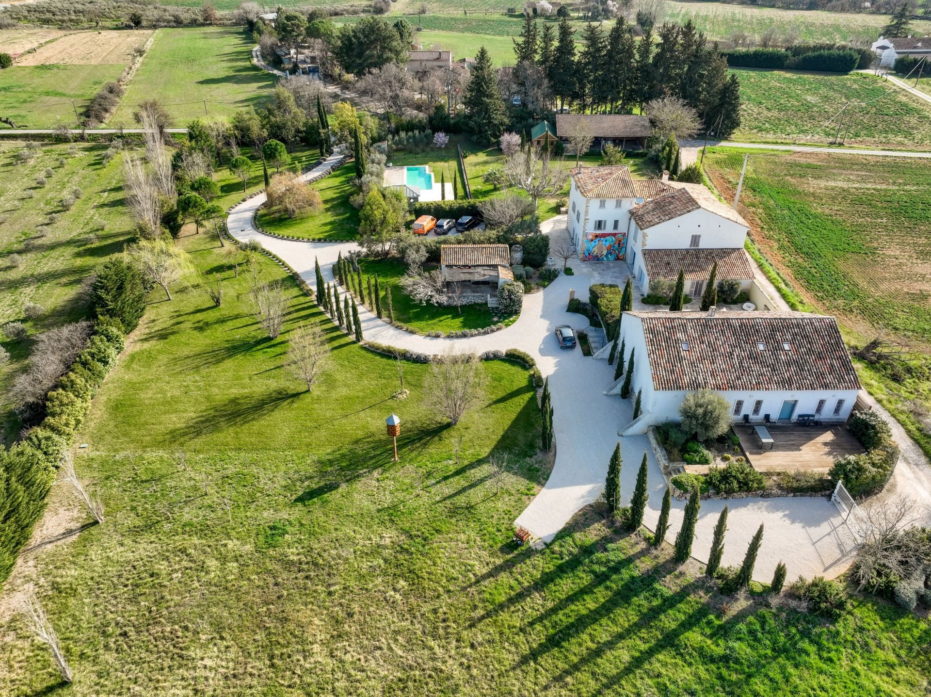 house 20 Rooms for sale on AIX EN PROVENCE (13100)