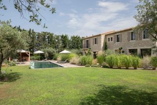 maison 7 Pièces en vente sur EYGALIERES (13810)