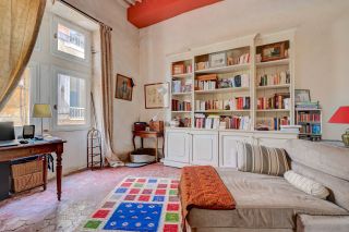 house 6 Rooms for sale on VALLABREGUES (30300)