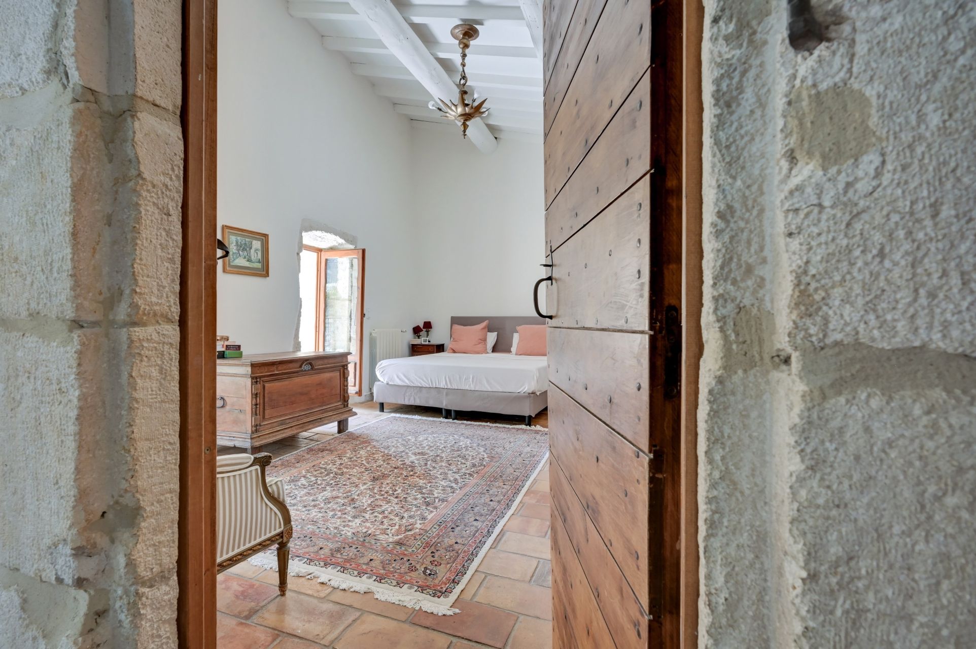 house 10 Rooms for sale on BOULBON (13150)