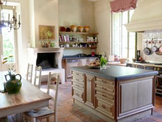 maison 20 Pièces en vente sur BRIGNOLES (83170)