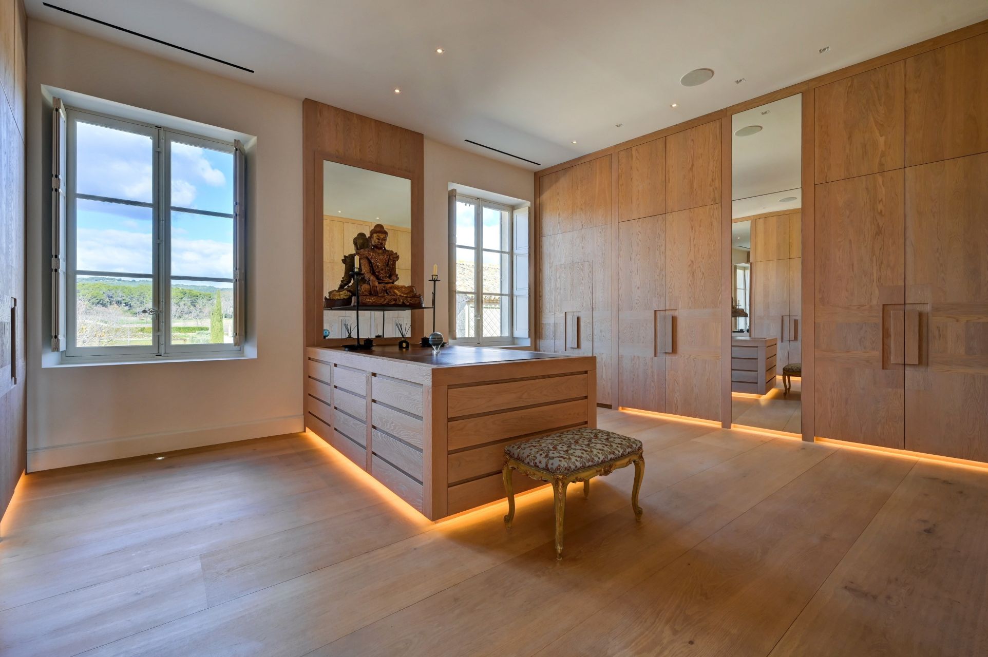 property 20 Rooms for seasonal rent on AIX EN PROVENCE (13100)