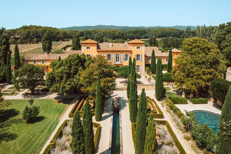 propriété 20 Pièces en location saisonnière sur AIX EN PROVENCE (13100)
