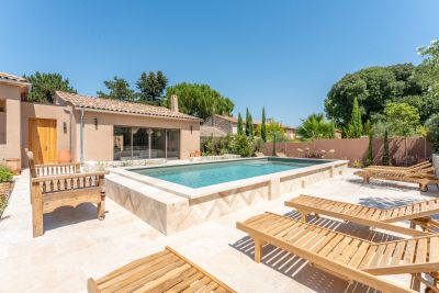 Sale Townhouse Saint-Rémy-de-Provence 6&nbsp;Rooms 231&nbsp;m²