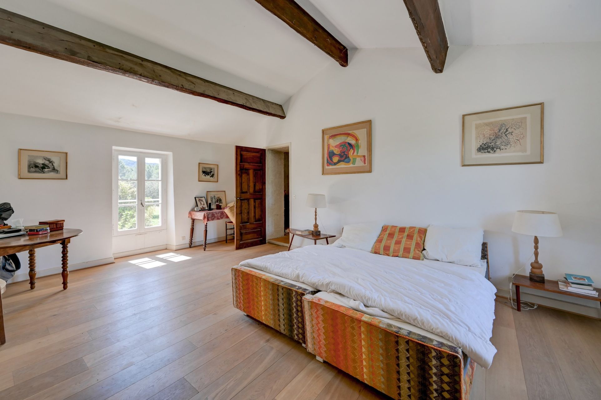 mas 16 Pièces en vente sur EYGALIERES (13810)