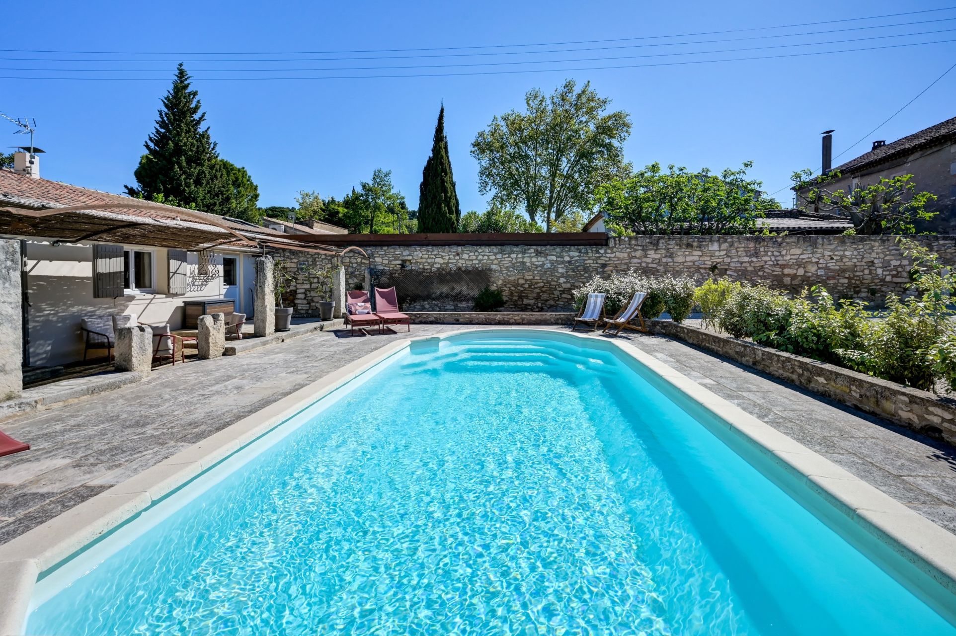 house 5 Rooms for sale on ST REMY DE PROVENCE (13210)