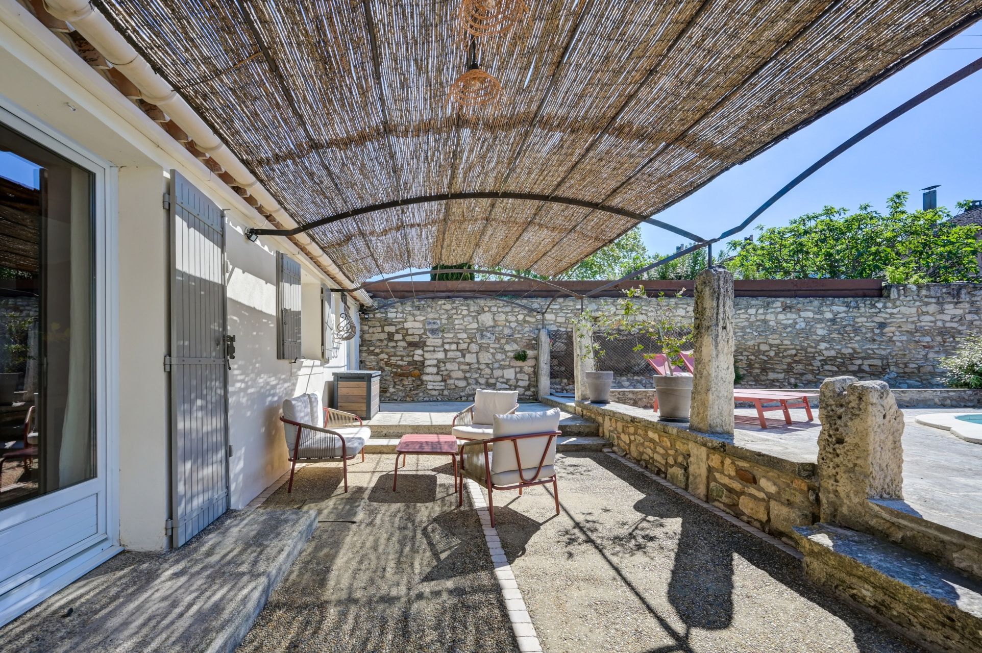 house 5 Rooms for sale on ST REMY DE PROVENCE (13210)