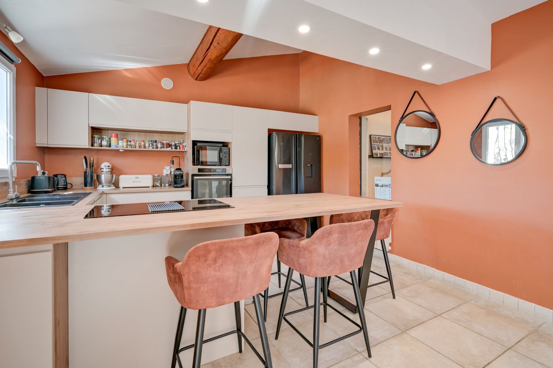 house 5 Rooms for sale on ST REMY DE PROVENCE (13210)