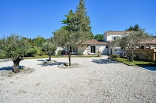house 5 Rooms for sale on ST REMY DE PROVENCE (13210)