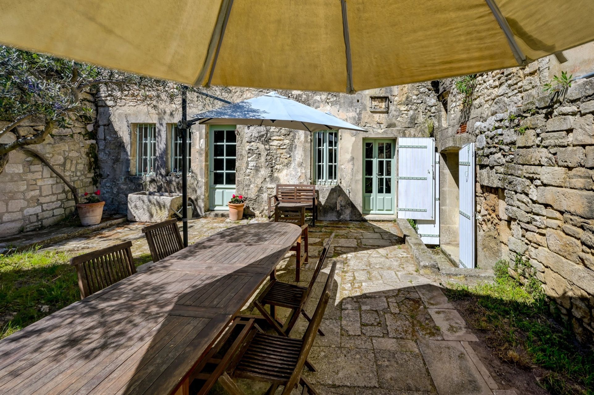 maison 13 Pièces en vente sur LES BAUX DE PROVENCE (13520)
