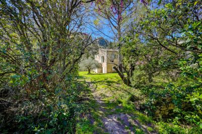 Sale House Les Baux-de-Provence 13&nbsp;Rooms 395&nbsp;m²