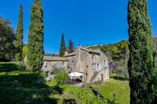 maison 13 Pièces en vente sur LES BAUX DE PROVENCE (13520)