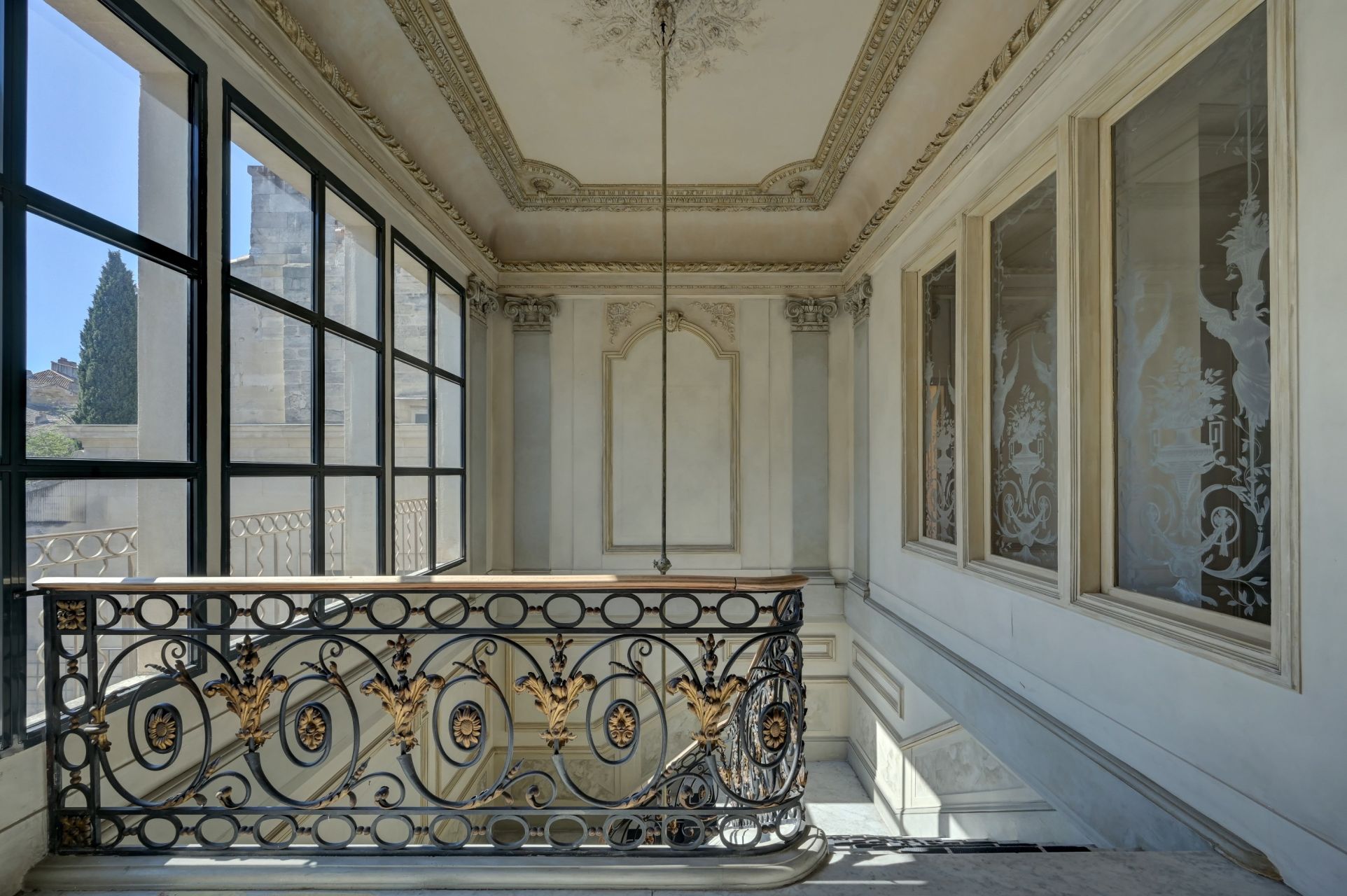 hôtel particulier 14 Pièces en vente sur AVIGNON (84000)