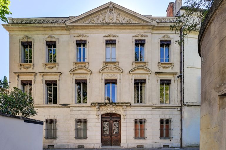 hôtel particulier 14 Pièces en vente sur AVIGNON (84000)