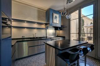 hôtel particulier 14 Pièces en vente sur AVIGNON (84000)