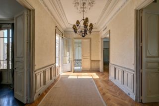 hôtel particulier 14 Pièces en vente sur AVIGNON (84000)