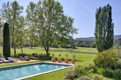Sale House Meyrargues 15&nbsp;Rooms 520&nbsp;m²