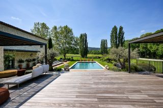 house 15 Rooms for sale on AIX EN PROVENCE (13100)