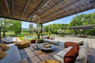 house 15 Rooms for sale on AIX EN PROVENCE (13100)