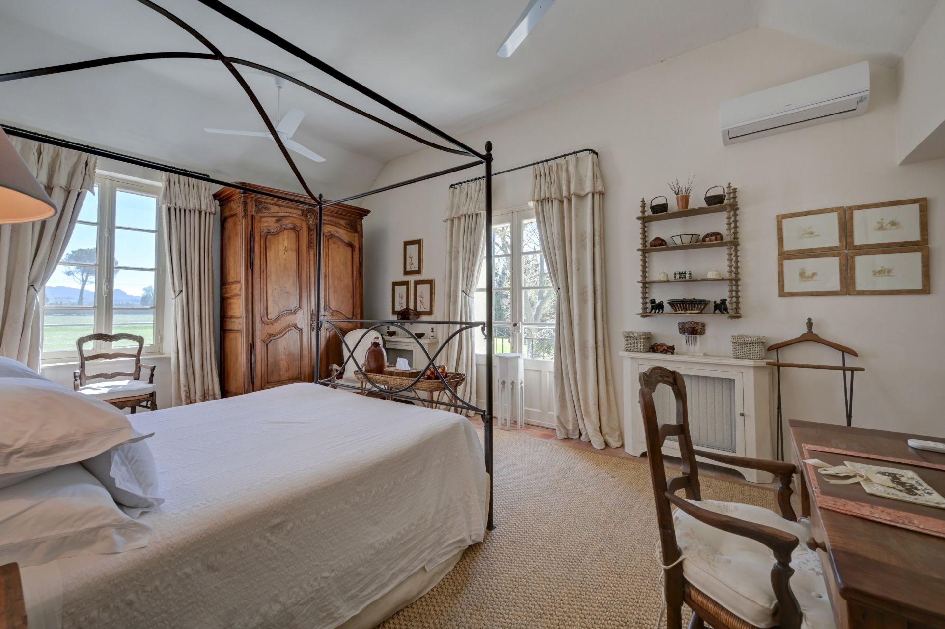 house 23 Rooms for sale on ST REMY DE PROVENCE (13210)