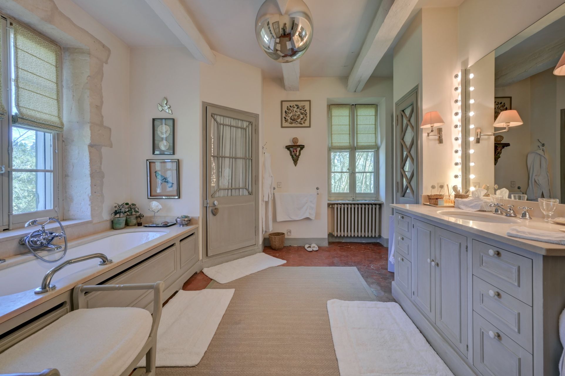 house 23 Rooms for sale on ST REMY DE PROVENCE (13210)