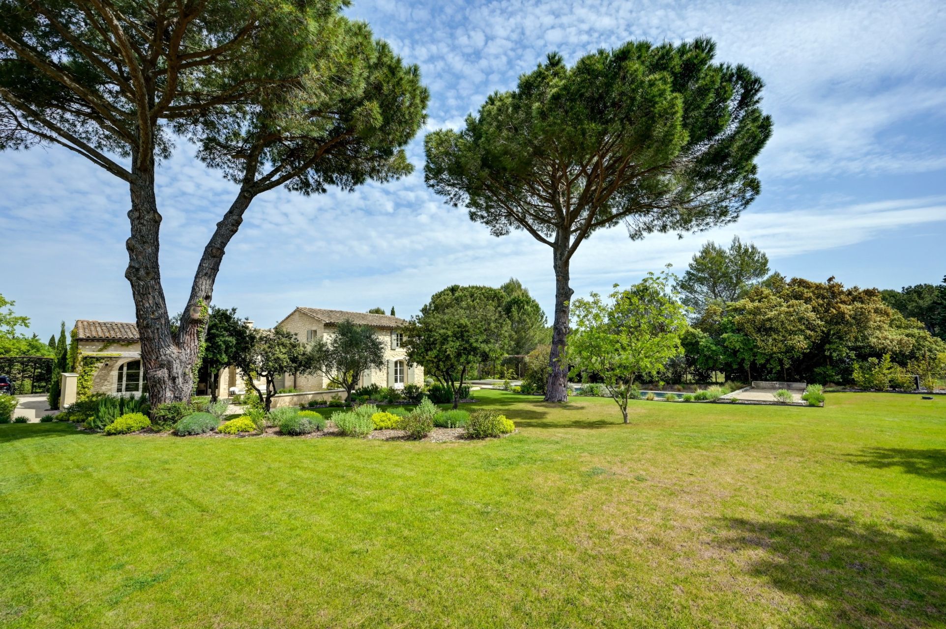 mas 8 Pièces en vente sur EYGALIERES (13810)