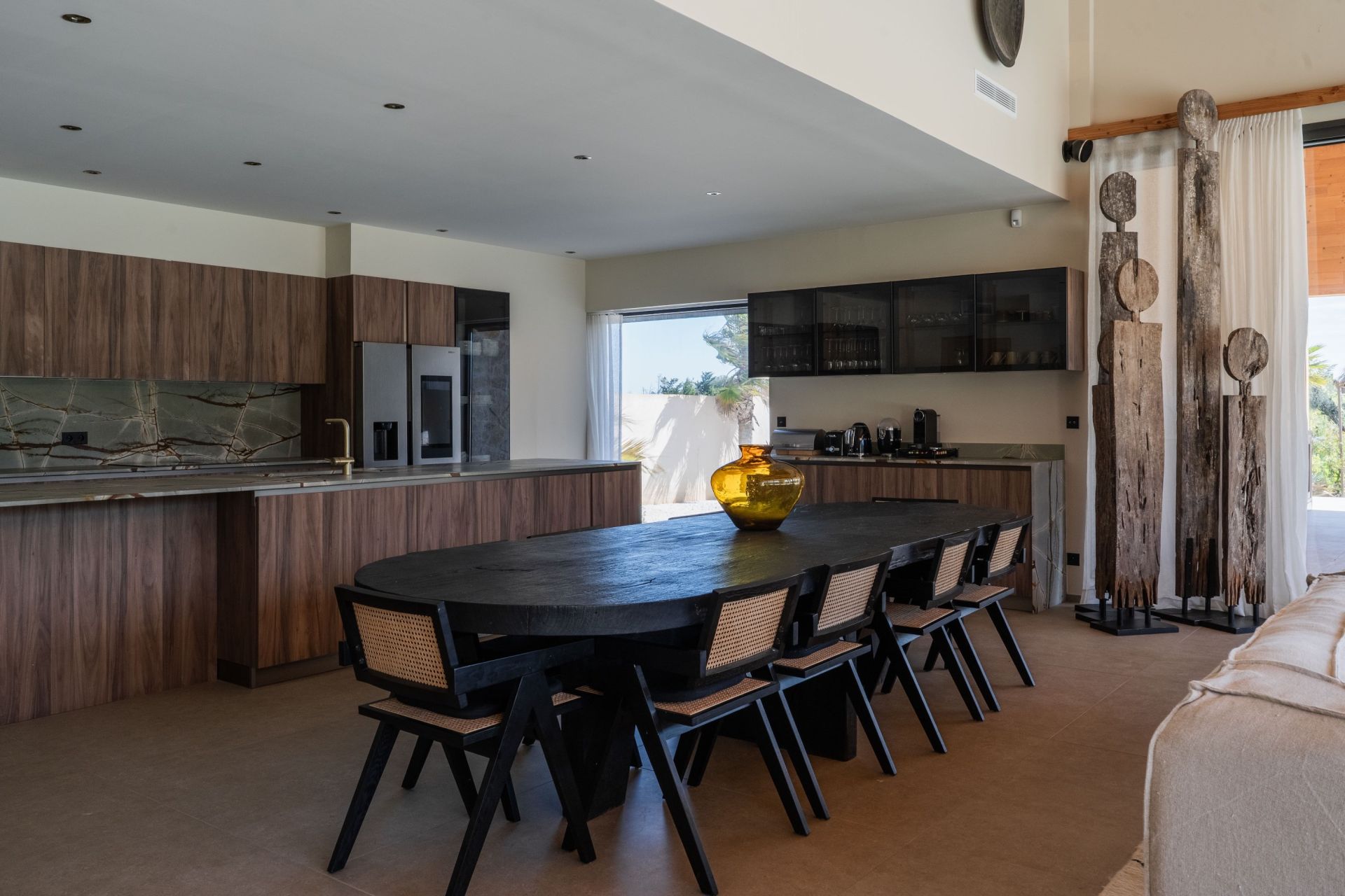 house 8 Rooms for sale on EYGALIERES (13810)