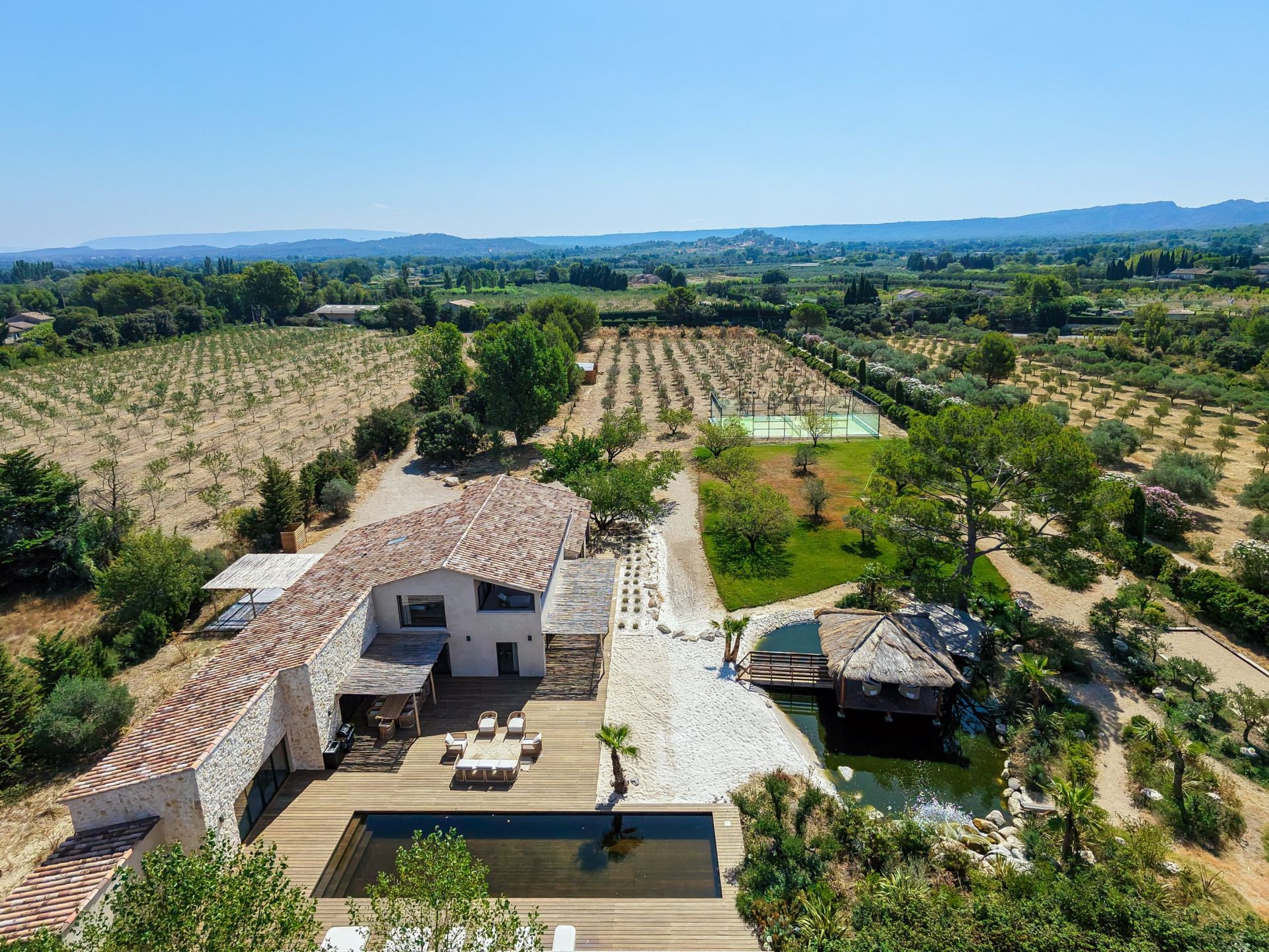 maison 8 Pièces en vente sur EYGALIERES (13810)