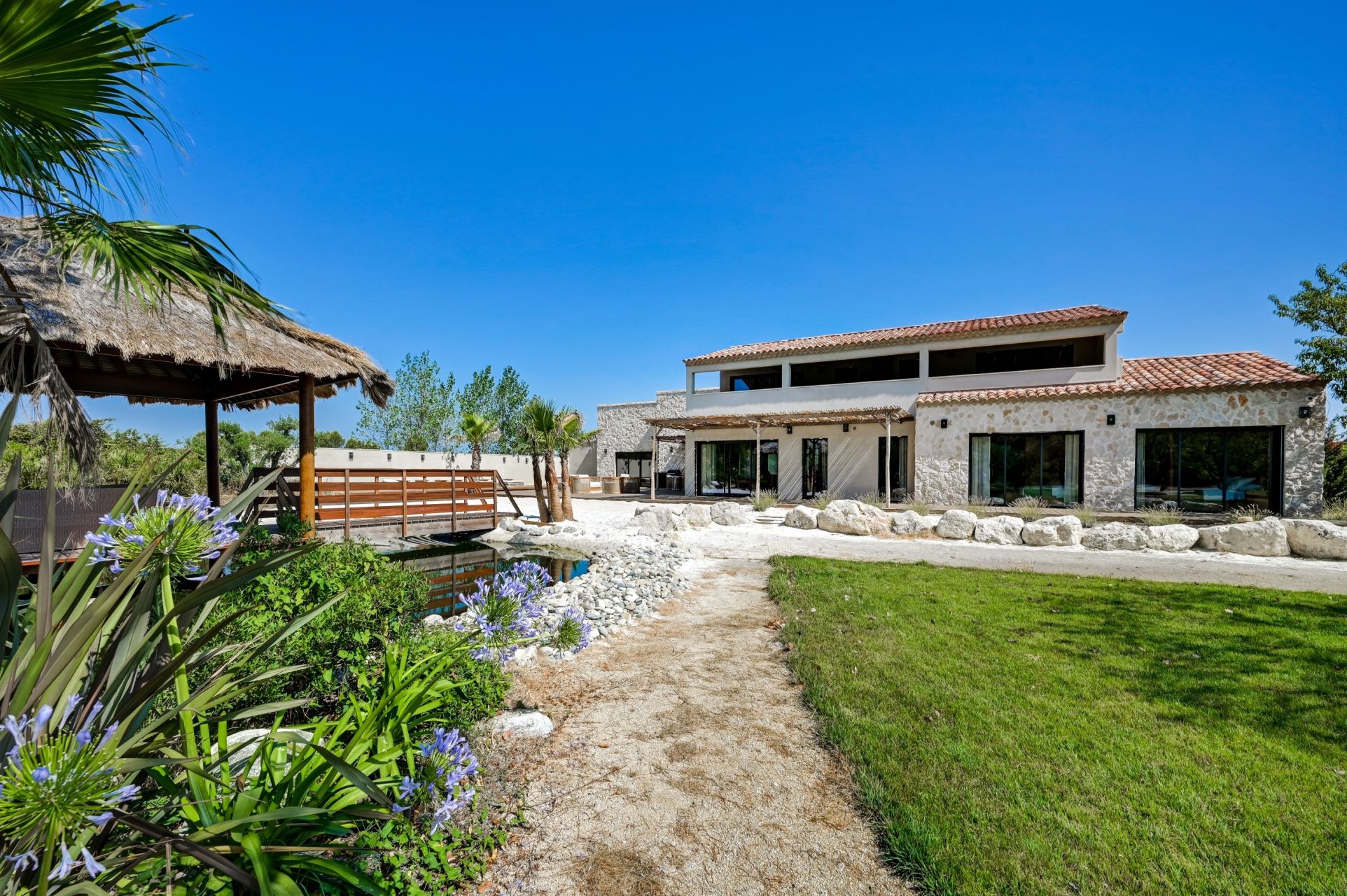 maison 8 Pièces en vente sur EYGALIERES (13810)