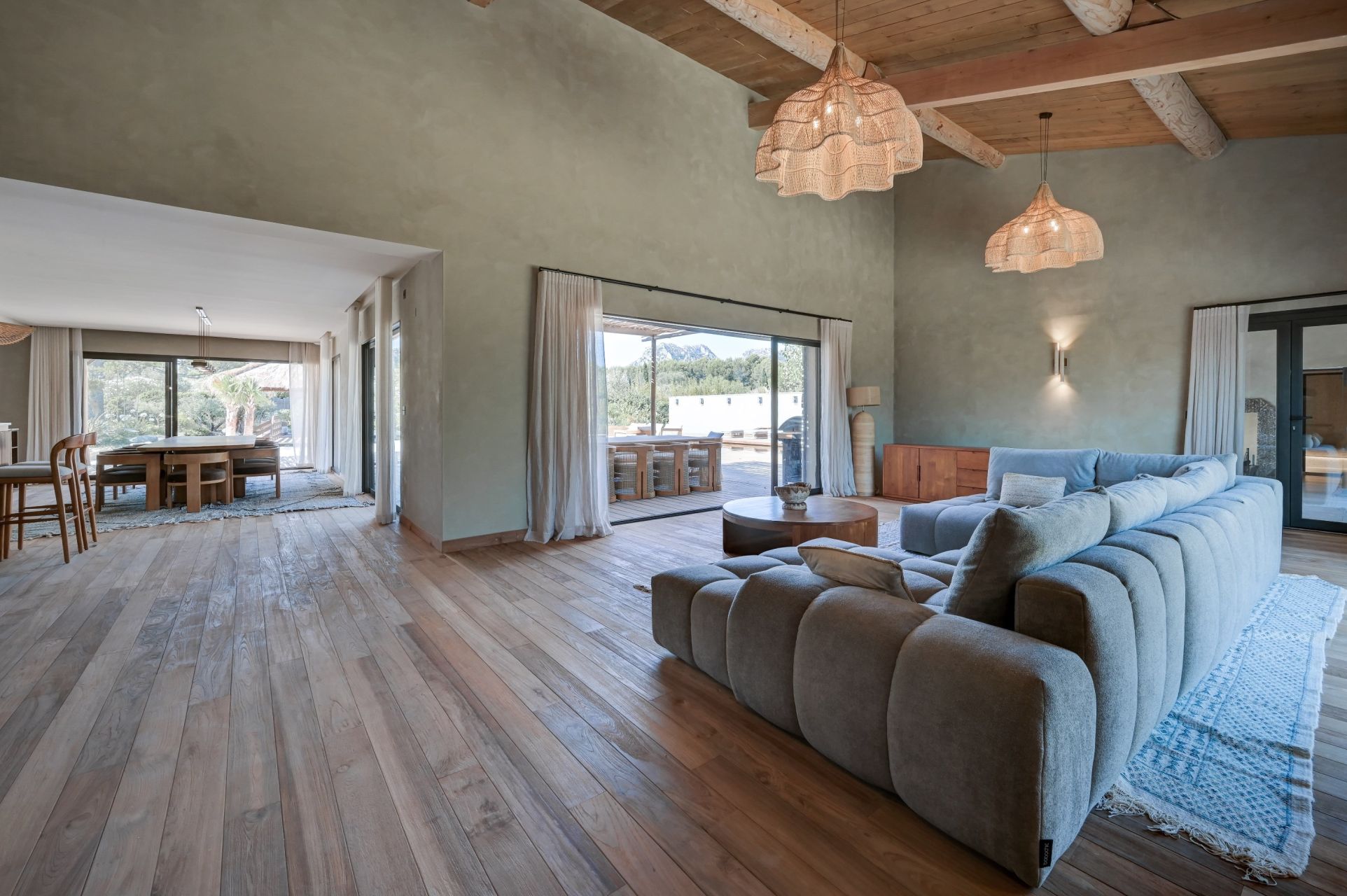 maison 8 Pièces en vente sur EYGALIERES (13810)