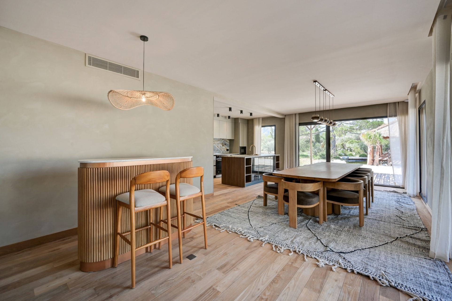 maison 8 Pièces en vente sur EYGALIERES (13810)
