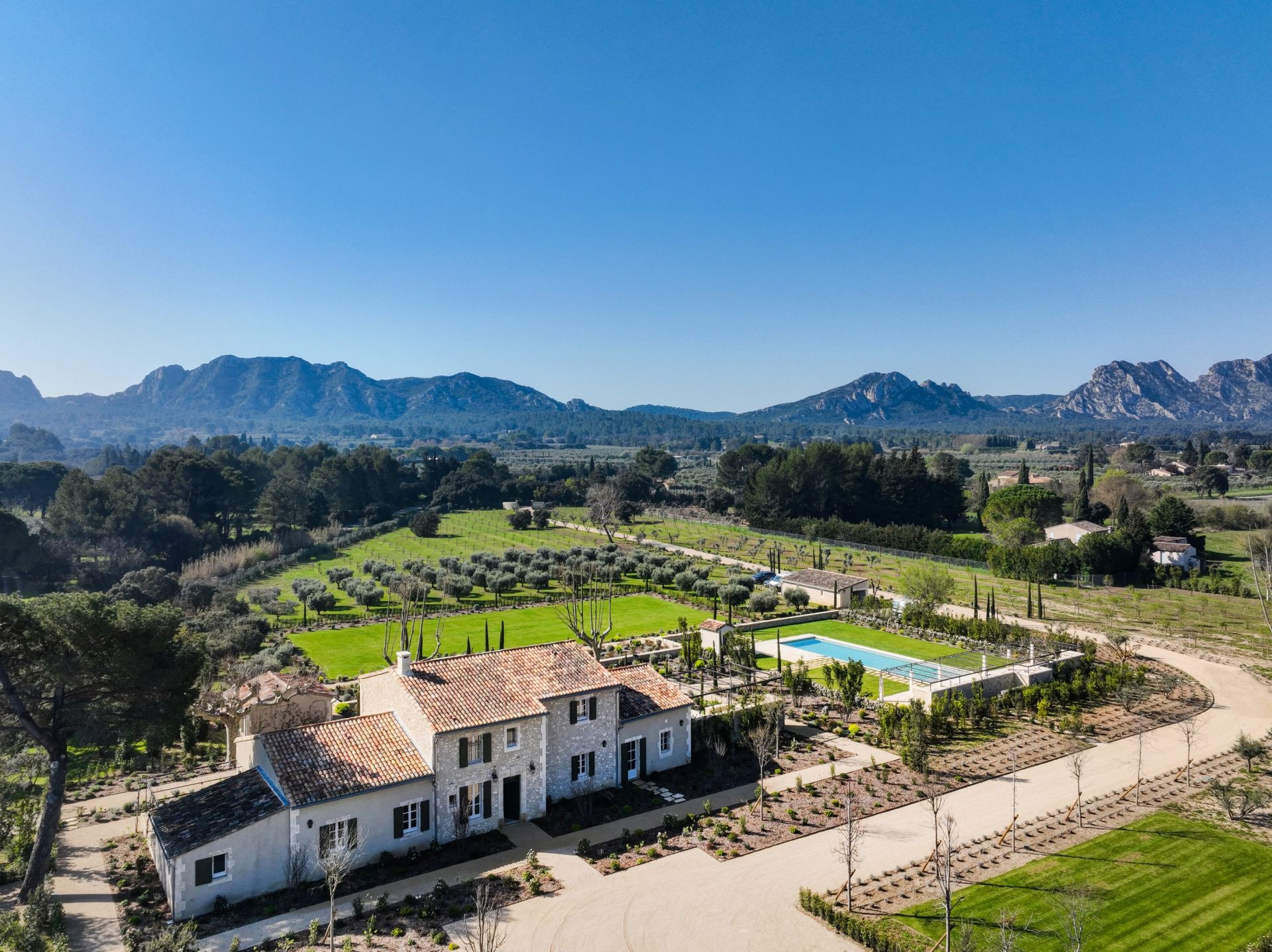 maison 10 Pièces en vente sur EYGALIERES (13810)