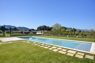 maison 10 Pièces en vente sur EYGALIERES (13810)