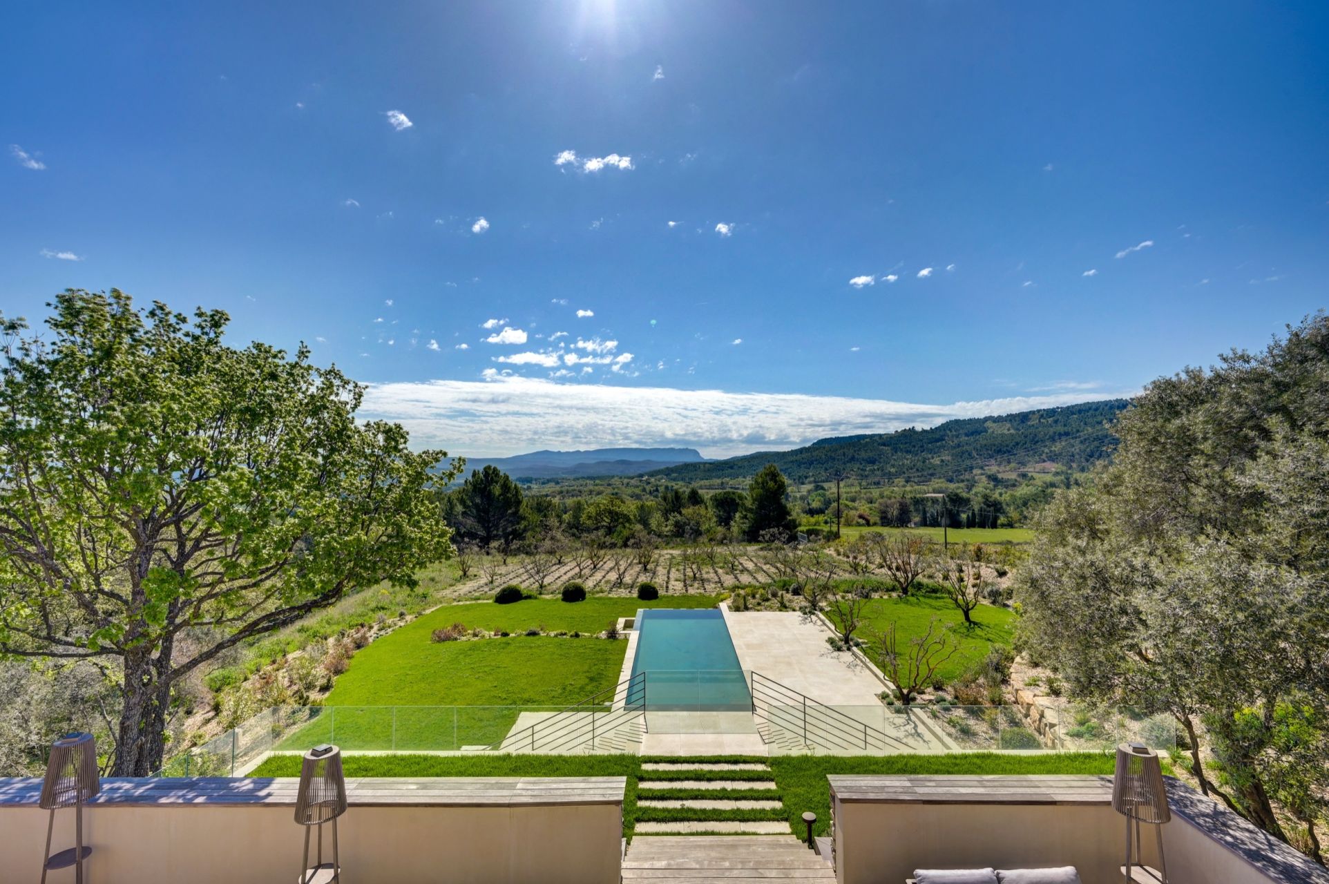 maison 10 Pièces en vente sur AIX EN PROVENCE (13100)