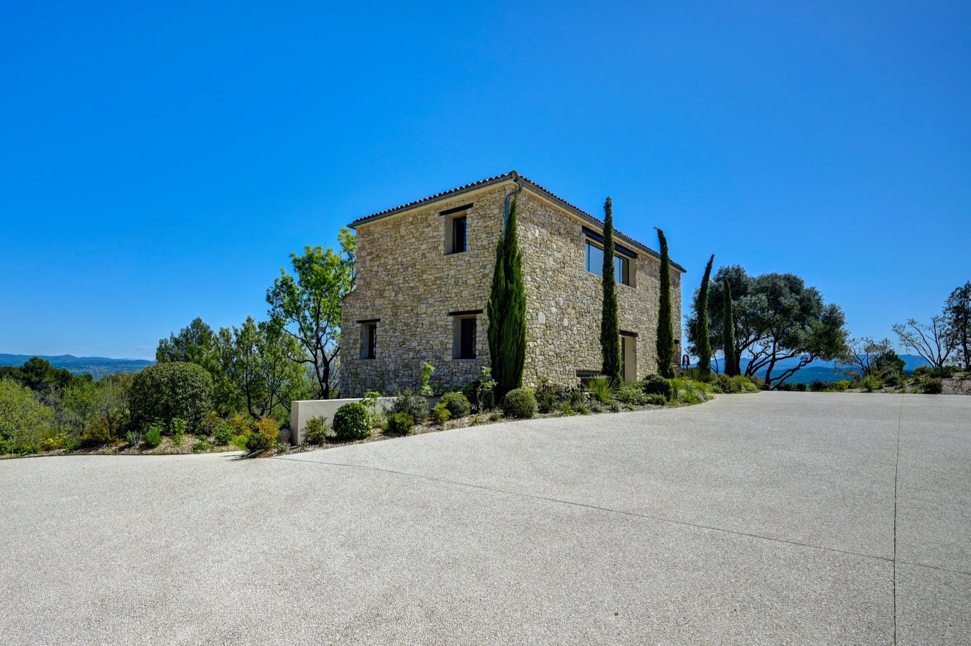 maison 10 Pièces en vente sur AIX EN PROVENCE (13100)