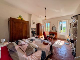 maison 8 Pièces en vente sur ST ETIENNE DU GRES (13103)