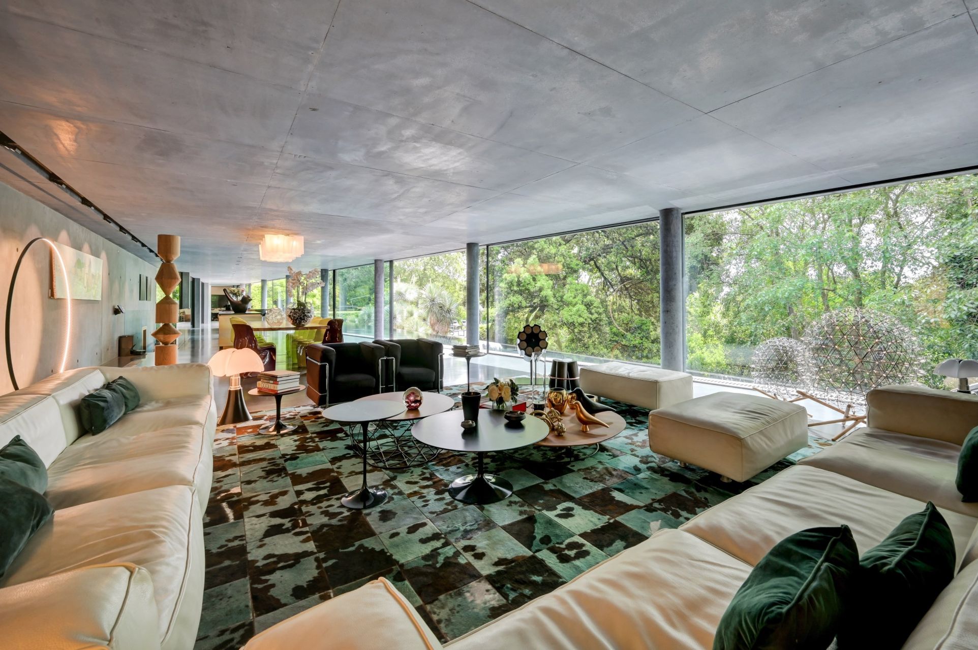 architect's house 10 Rooms for sale on VILLENEUVE LES AVIGNON (30400)