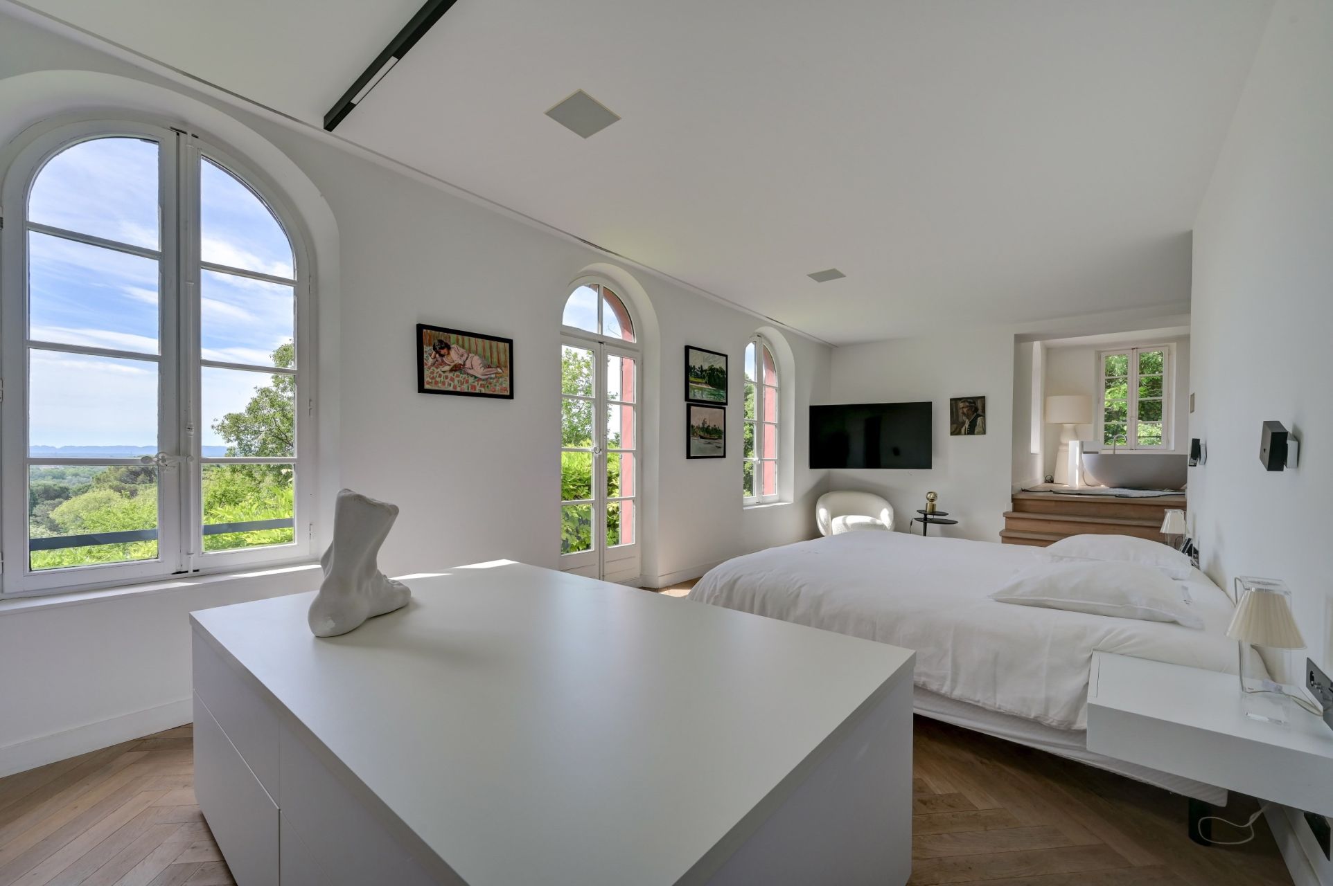 architect's house 10 Rooms for sale on VILLENEUVE LES AVIGNON (30400)