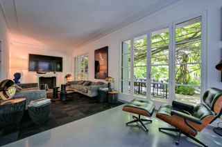 architect's house 10 Rooms for sale on VILLENEUVE LES AVIGNON (30400)
