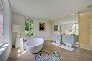 architect's house 10 Rooms for sale on VILLENEUVE LES AVIGNON (30400)